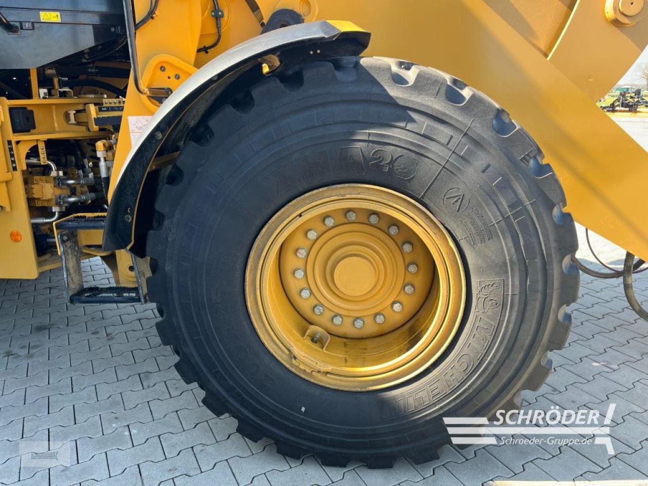 Teleradlader des Typs Caterpillar 938 HL, Neumaschine in Scharrel (Bild 8)