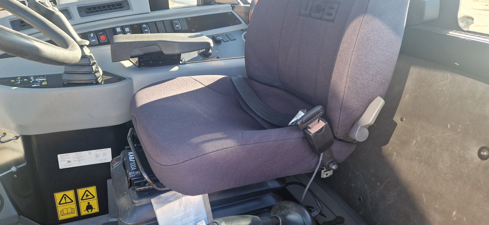 Teleradlader of the type JCB TM 180 Agri Bj.2022 210Std. Neuwertig, Gebrauchtmaschine in Palling (Picture 14)