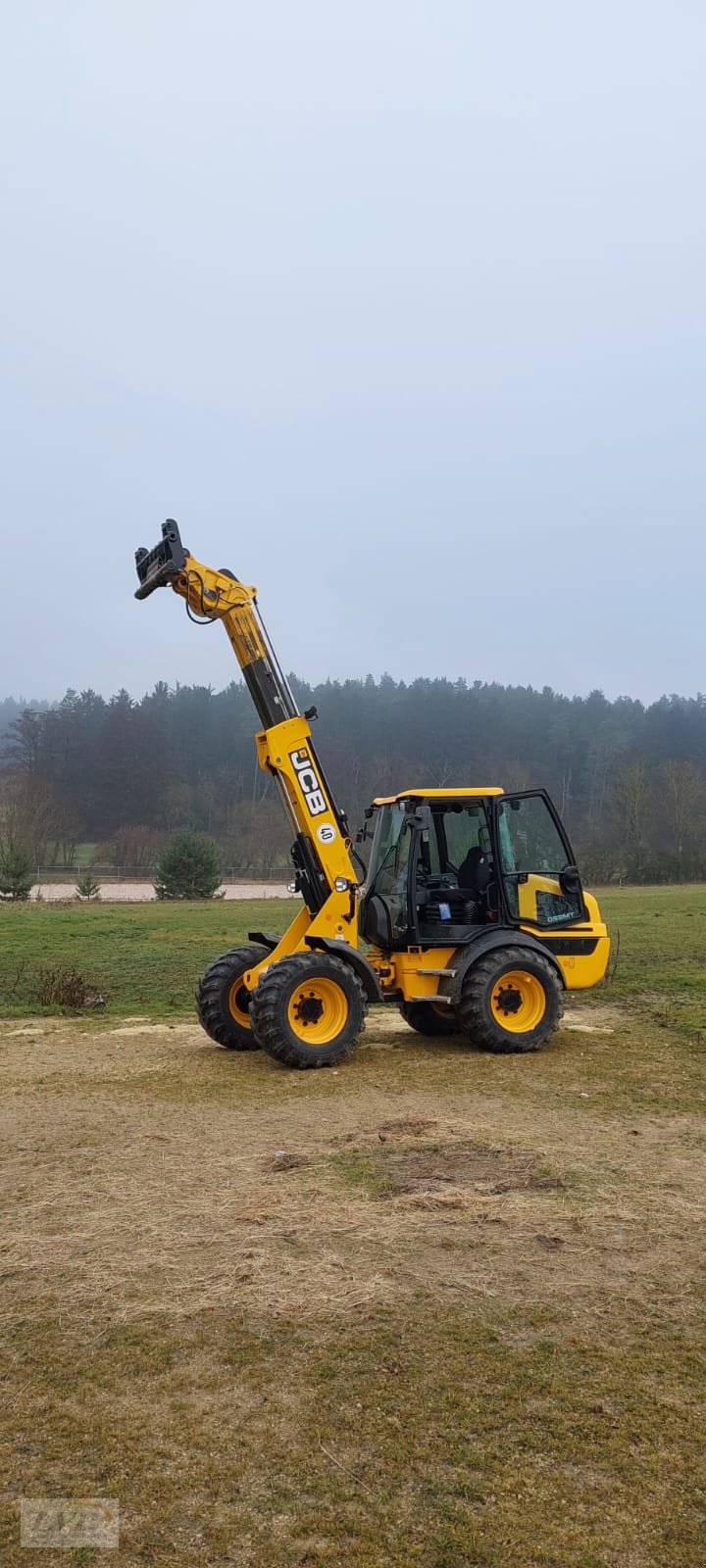 Teleradlader za tip JCB TM 220 40km Demo, Gebrauchtmaschine u Pegnitz (Slika 1)