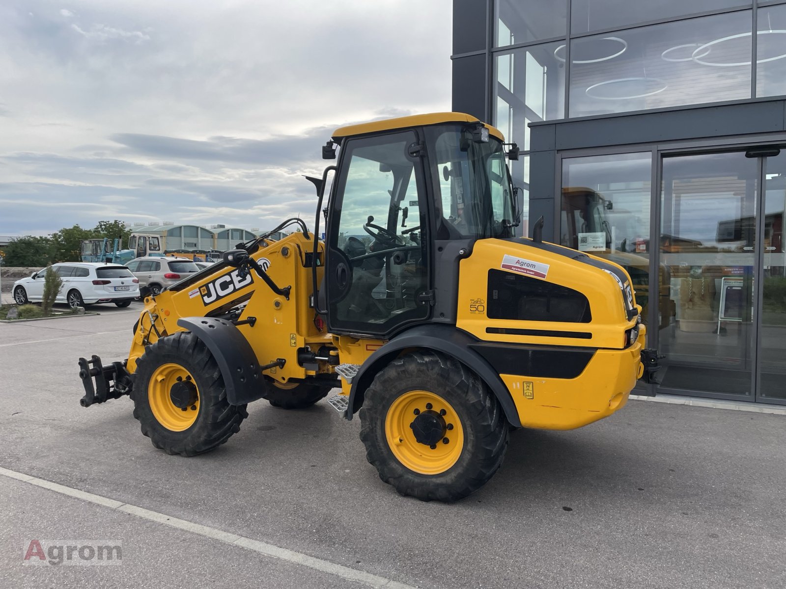 Teleradlader des Typs JCB TM 220 Agri, Gebrauchtmaschine in Meißenheim-Kürzell (Bild 3)