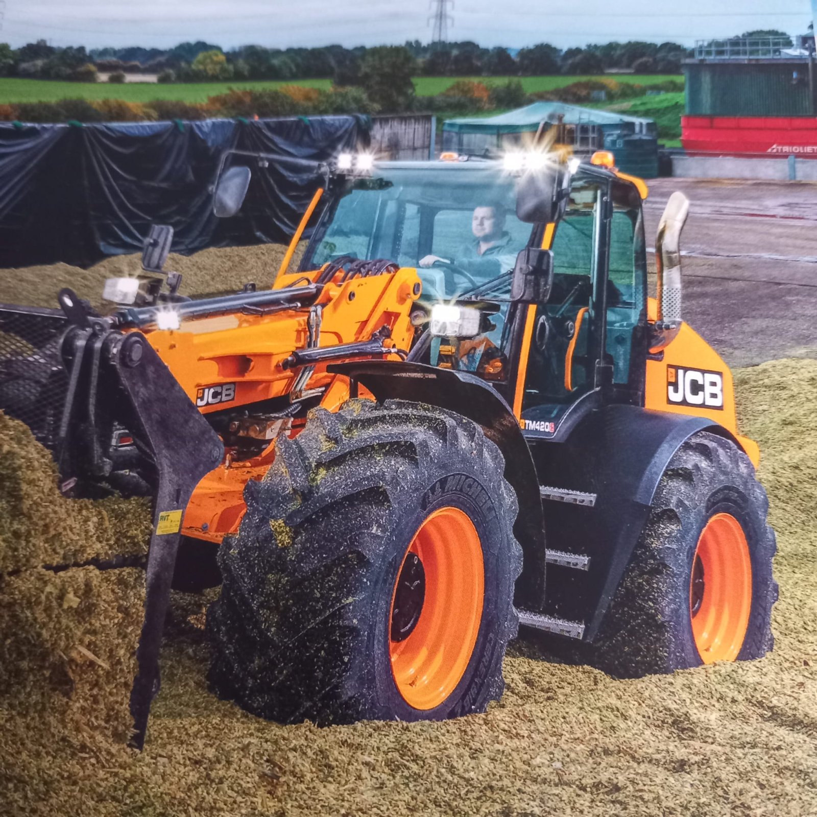 Teleradlader typu JCB TM 320 S, Gebrauchtmaschine v Hof (Obrázek 2)