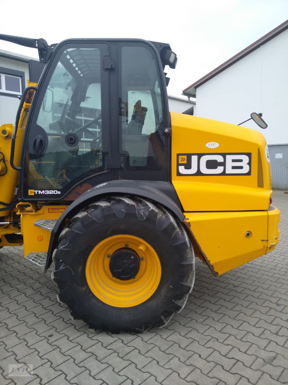 Teleradlader van het type JCB TM 320S, Gebrauchtmaschine in Pegnitz (Foto 3)