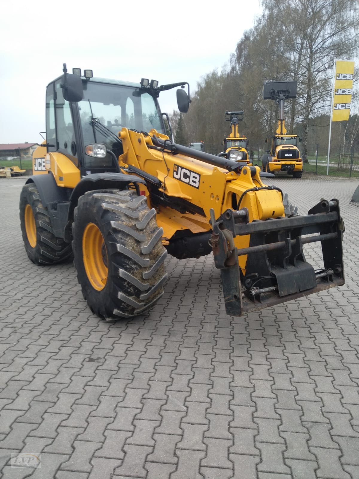 Teleradlader van het type JCB TM 320S, Gebrauchtmaschine in Pegnitz (Foto 10)