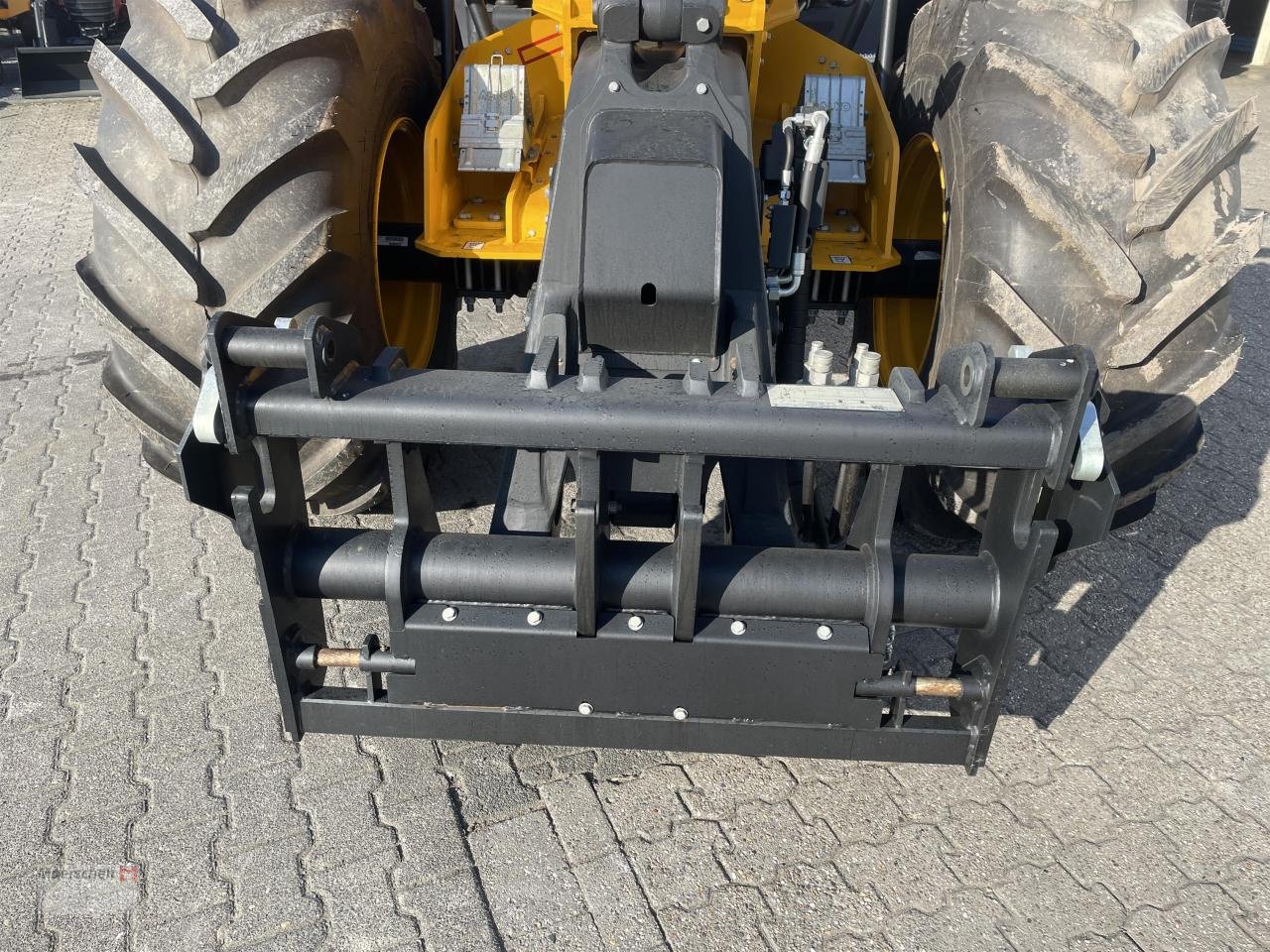 Teleradlader del tipo JCB TM 420 S, Neumaschine In Tönisvorst (Immagine 10)