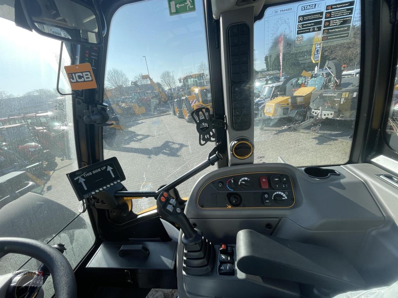Teleradlader del tipo JCB TM 420 S, Neumaschine In Tönisvorst (Immagine 11)