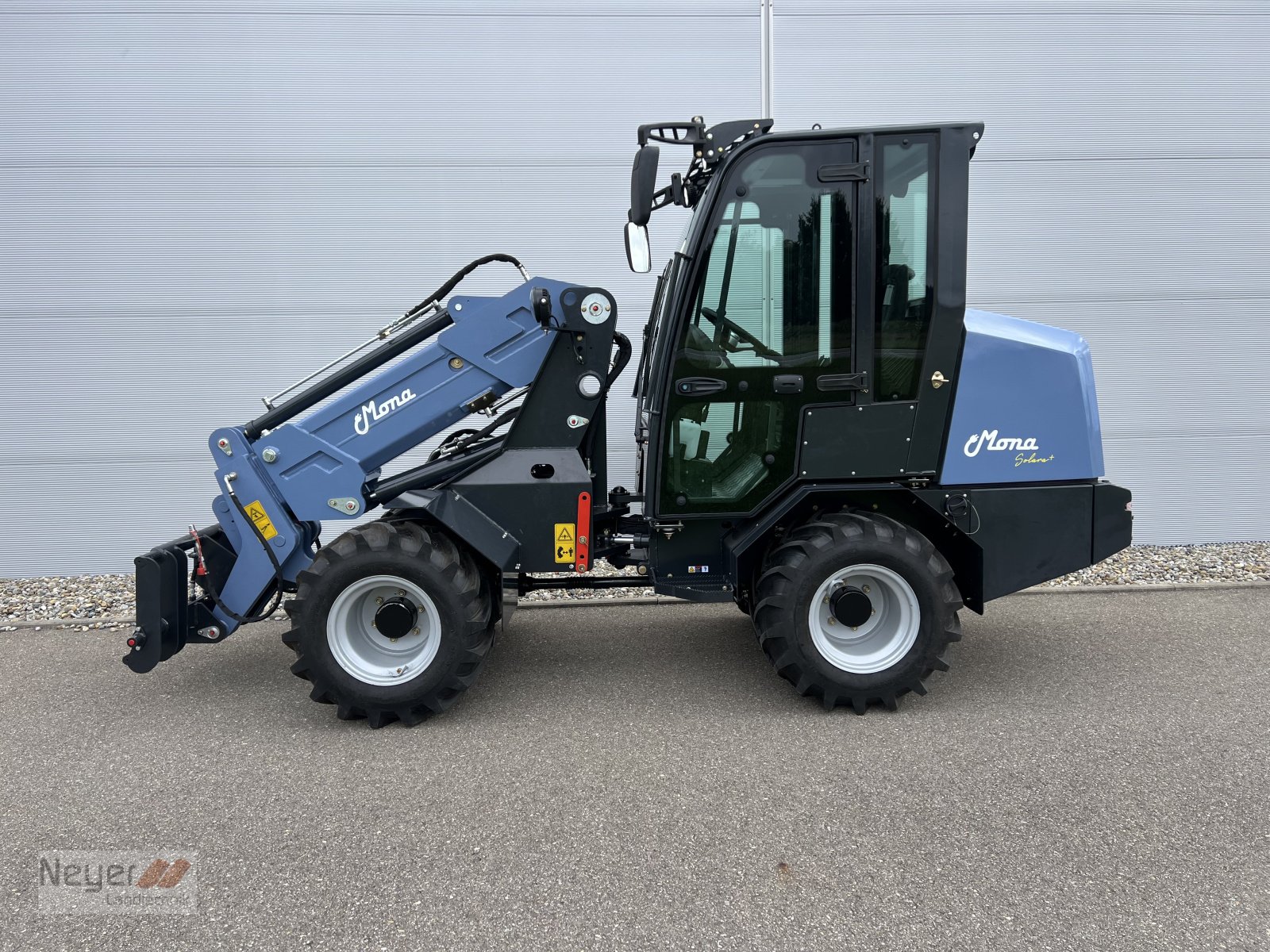 Teleradlader des Typs MONA Solara+, Neumaschine in Bad Waldsee Mennisweiler (Bild 12)