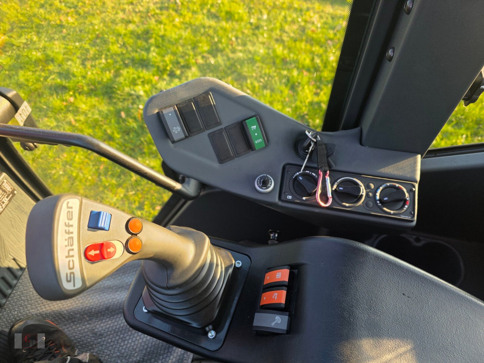 Teleradlader des Typs Schäffer 6680T, Neumaschine in Gerolsbach (Bild 12)