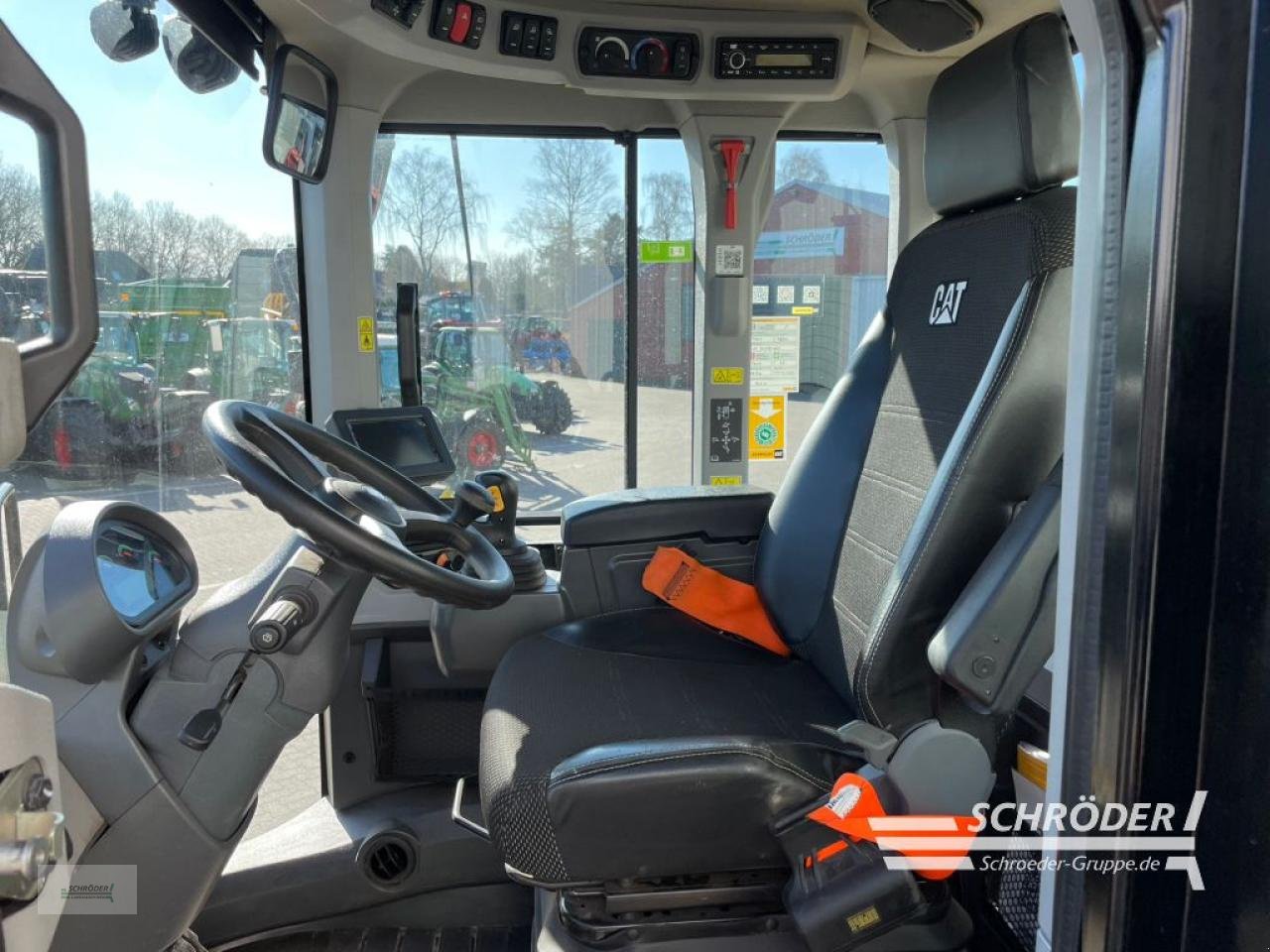 Teleradlader of the type Sonstige 926 M AGRAR, Neumaschine in Schwarmstedt (Picture 11)