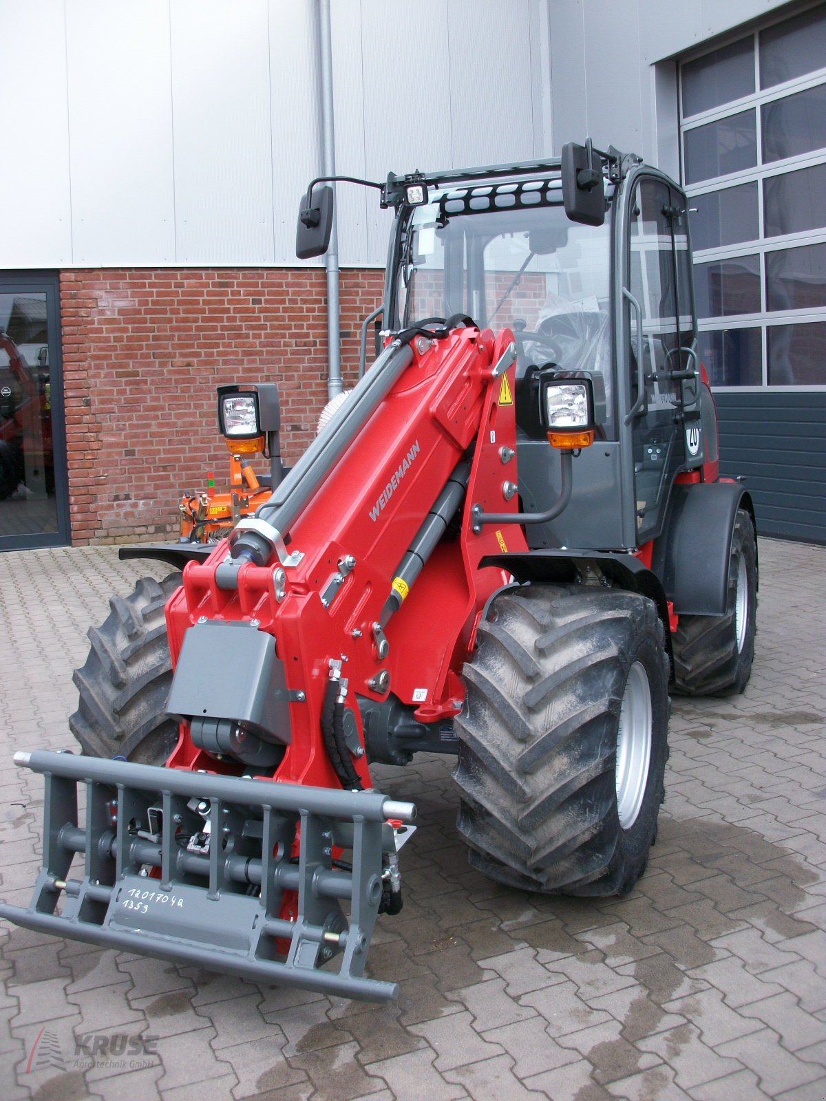 Teleradlader des Typs Weidemann  2080 LP T, Neumaschine in Fürstenau (Bild 2)