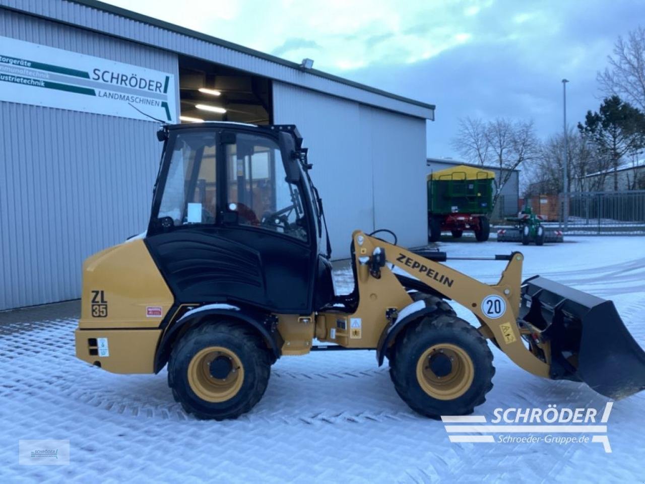 Teleradlader типа Zeppelin ZL 35, Neumaschine в Schwarmstedt (Фотография 1)