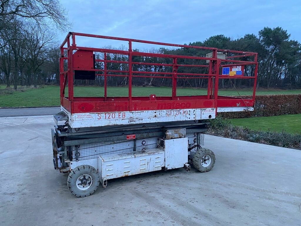 Teleskoparbeitsbühne του τύπου Genie 12 meter, Gebrauchtmaschine σε Boekel (Φωτογραφία 2)