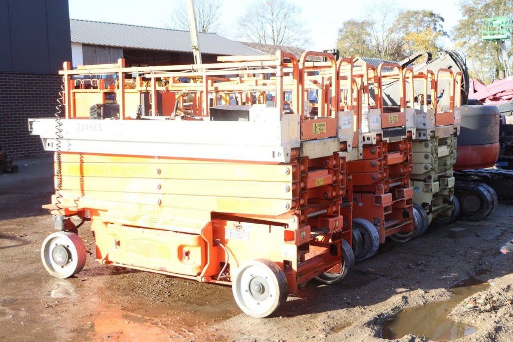 Teleskoparbeitsbühne типа Genie 3246ES, Gebrauchtmaschine в Antwerpen (Фотография 2)