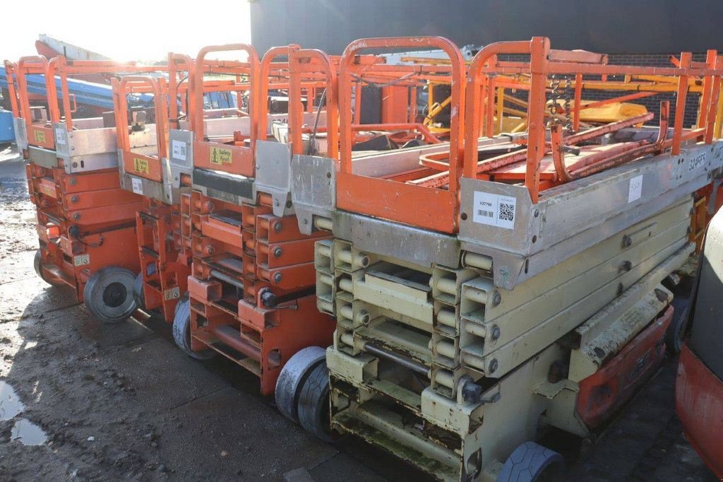 Teleskoparbeitsbühne типа Genie 3246ES, Gebrauchtmaschine в Antwerpen (Фотография 3)