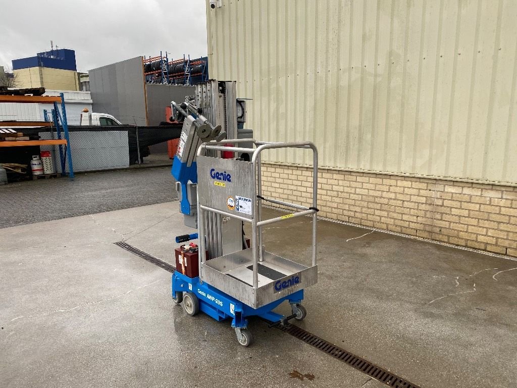 Teleskoparbeitsbühne Türe ait Genie AWP 20 S, Hoogwerker, 8 meter, Gebrauchtmaschine içinde Heijen (resim 9)
