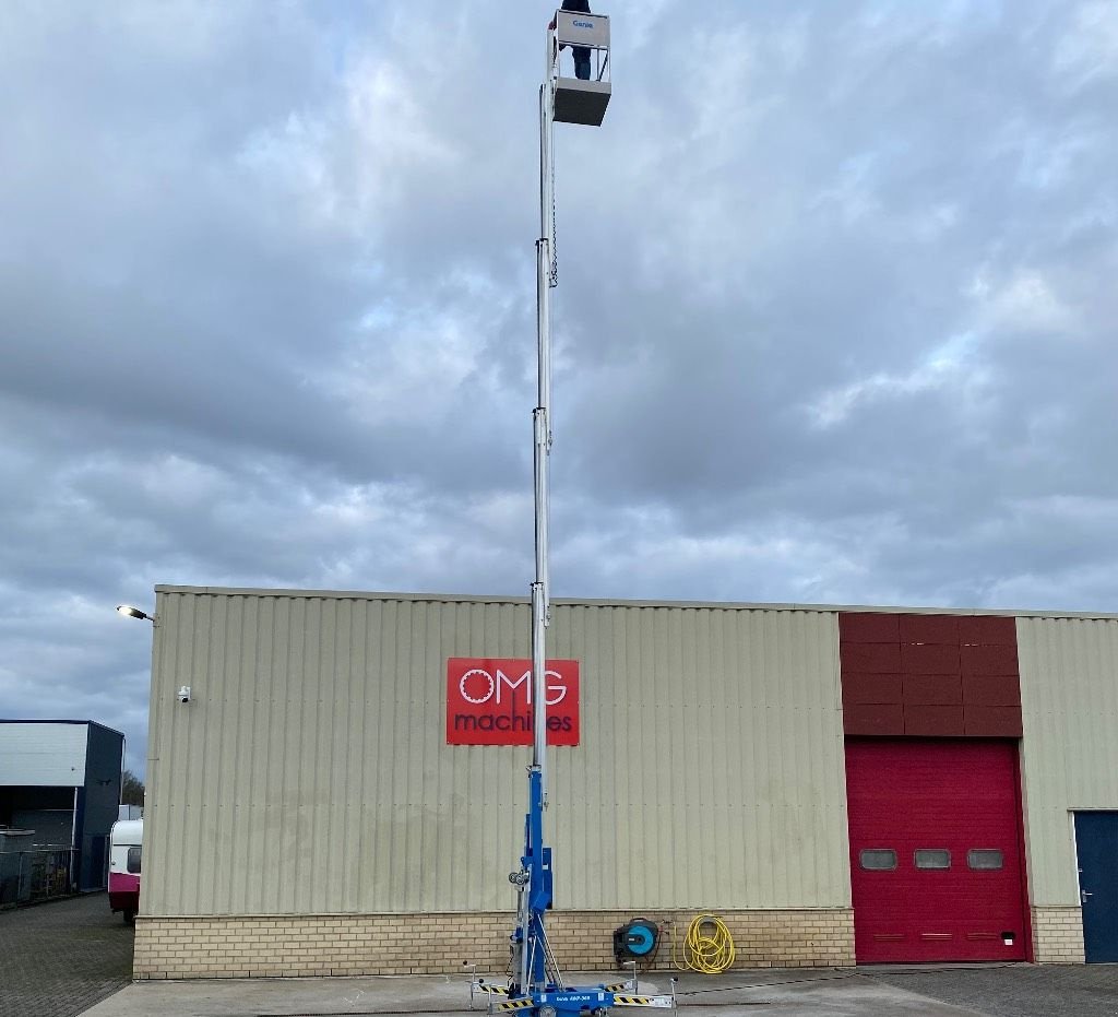 Teleskoparbeitsbühne des Typs Genie AWP 36, Hoogwerker, 13 meter, Neumaschine in Heijen (Bild 10)
