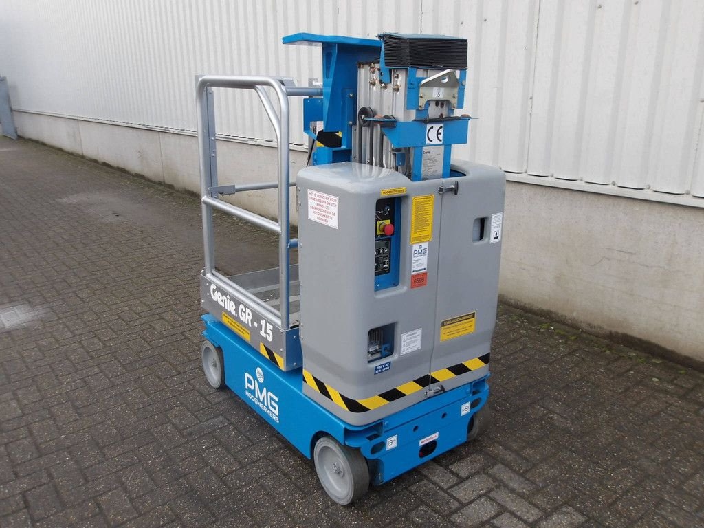 Teleskoparbeitsbühne tip Genie GR-15, Gebrauchtmaschine in Antwerpen (Poză 2)