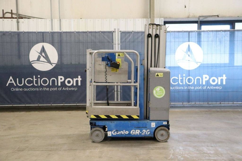 Teleskoparbeitsbühne tip Genie GR-20, Gebrauchtmaschine in Antwerpen (Poză 2)
