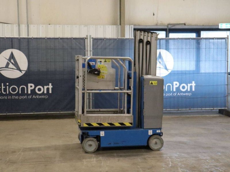 Teleskoparbeitsbühne des Typs Genie GR-20, Gebrauchtmaschine in Antwerpen (Bild 1)