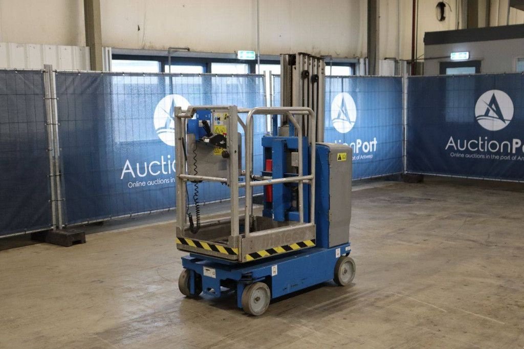 Teleskoparbeitsbühne του τύπου Genie GR-20, Gebrauchtmaschine σε Antwerpen (Φωτογραφία 10)