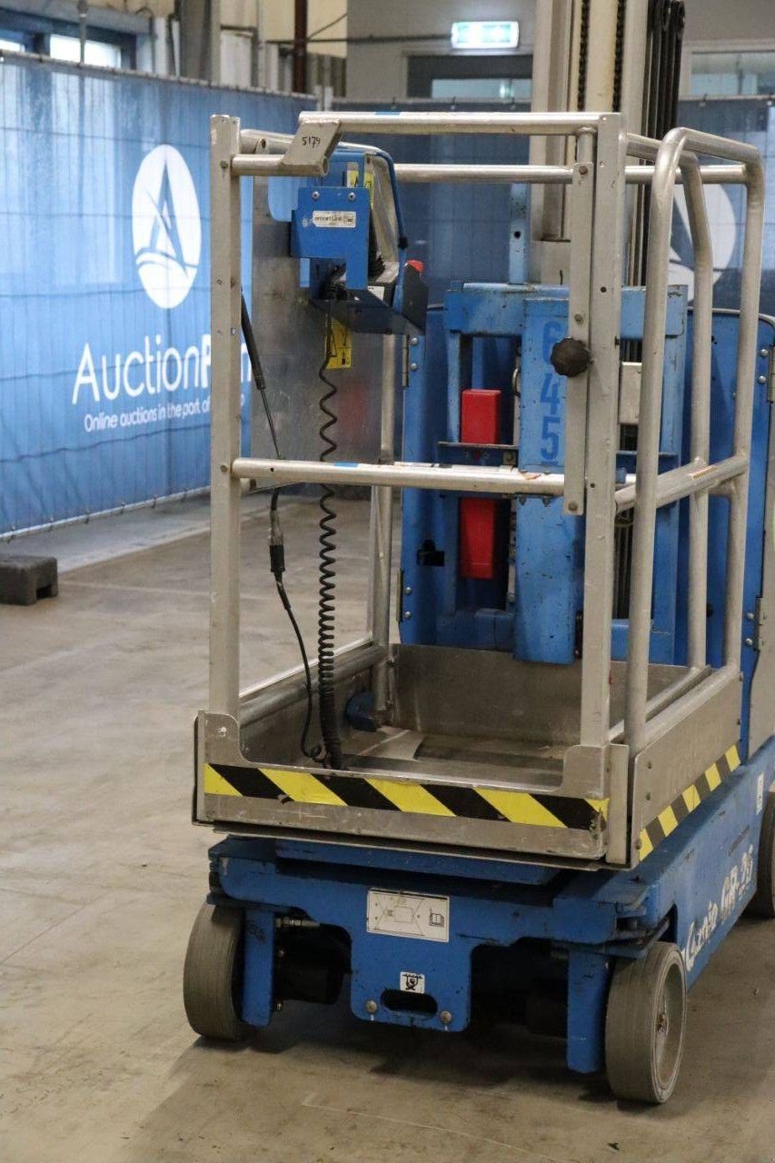 Teleskoparbeitsbühne типа Genie GR-20, Gebrauchtmaschine в Antwerpen (Фотография 11)