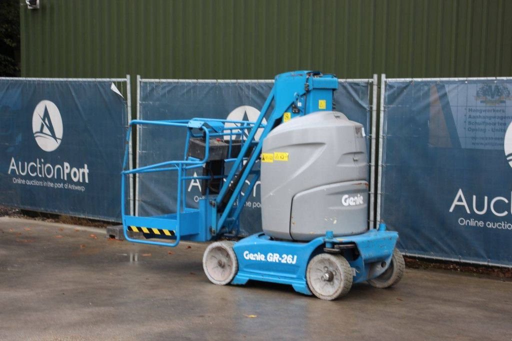 Teleskoparbeitsbühne des Typs Genie GR-26J, Gebrauchtmaschine in Antwerpen (Bild 3)