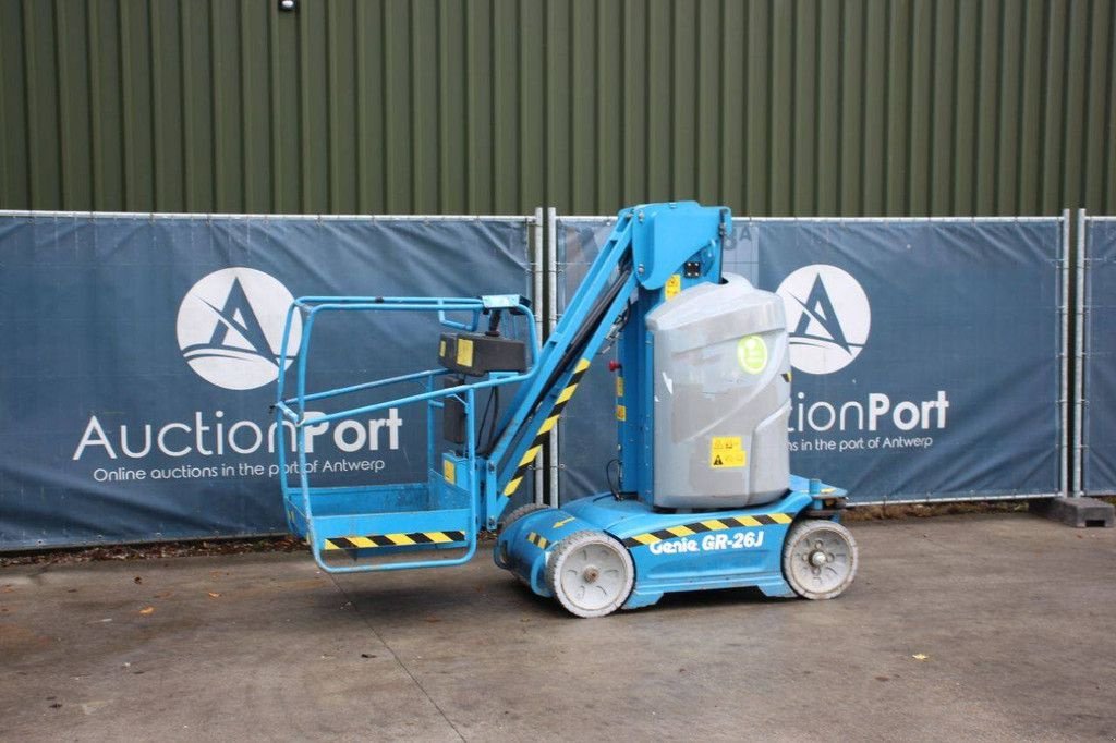 Teleskoparbeitsbühne typu Genie GR-26J, Gebrauchtmaschine w Antwerpen (Zdjęcie 1)