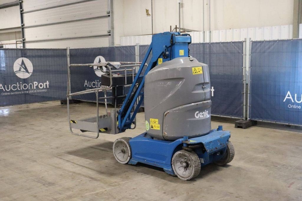 Teleskoparbeitsbühne typu Genie GR26J, Gebrauchtmaschine v Antwerpen (Obrázek 4)