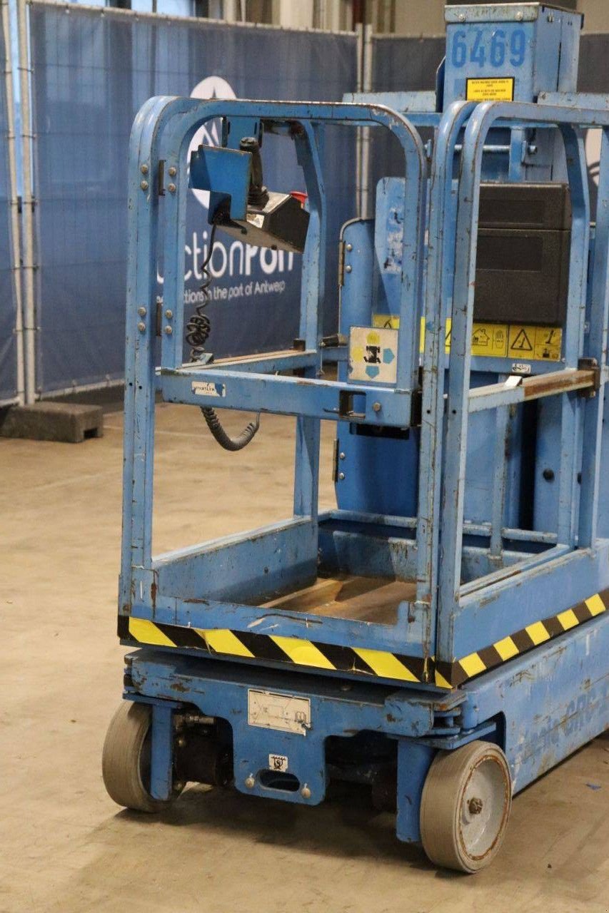 Teleskoparbeitsbühne типа Genie GRC-12, Gebrauchtmaschine в Antwerpen (Фотография 11)