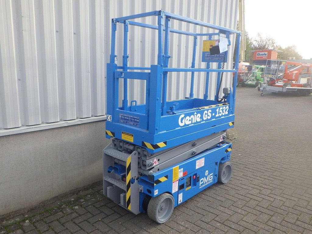 Teleskoparbeitsbühne des Typs Genie GS-1532, Gebrauchtmaschine in Antwerpen (Bild 3)