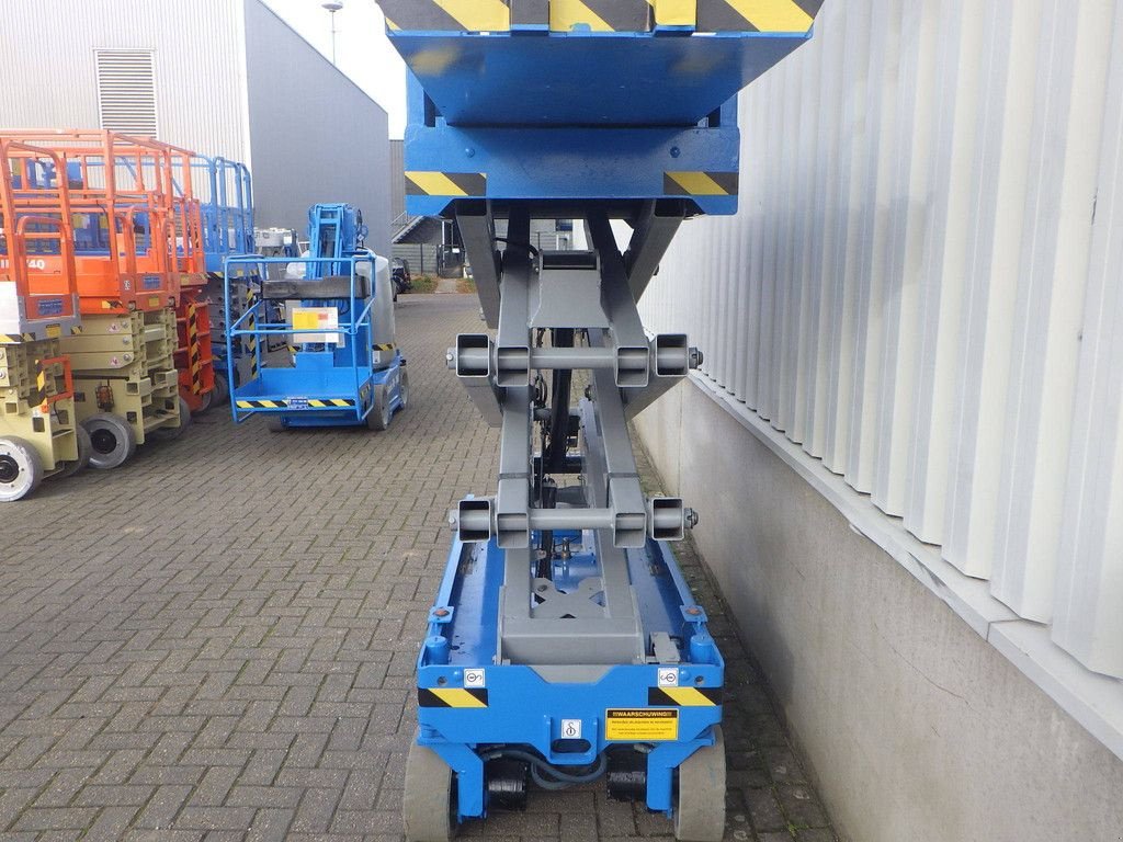 Teleskoparbeitsbühne des Typs Genie GS-1532, Gebrauchtmaschine in Antwerpen (Bild 8)