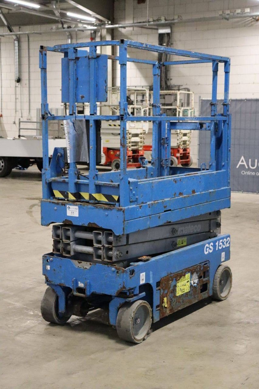 Teleskoparbeitsbühne typu Genie GS-1532, Gebrauchtmaschine v Antwerpen (Obrázek 7)