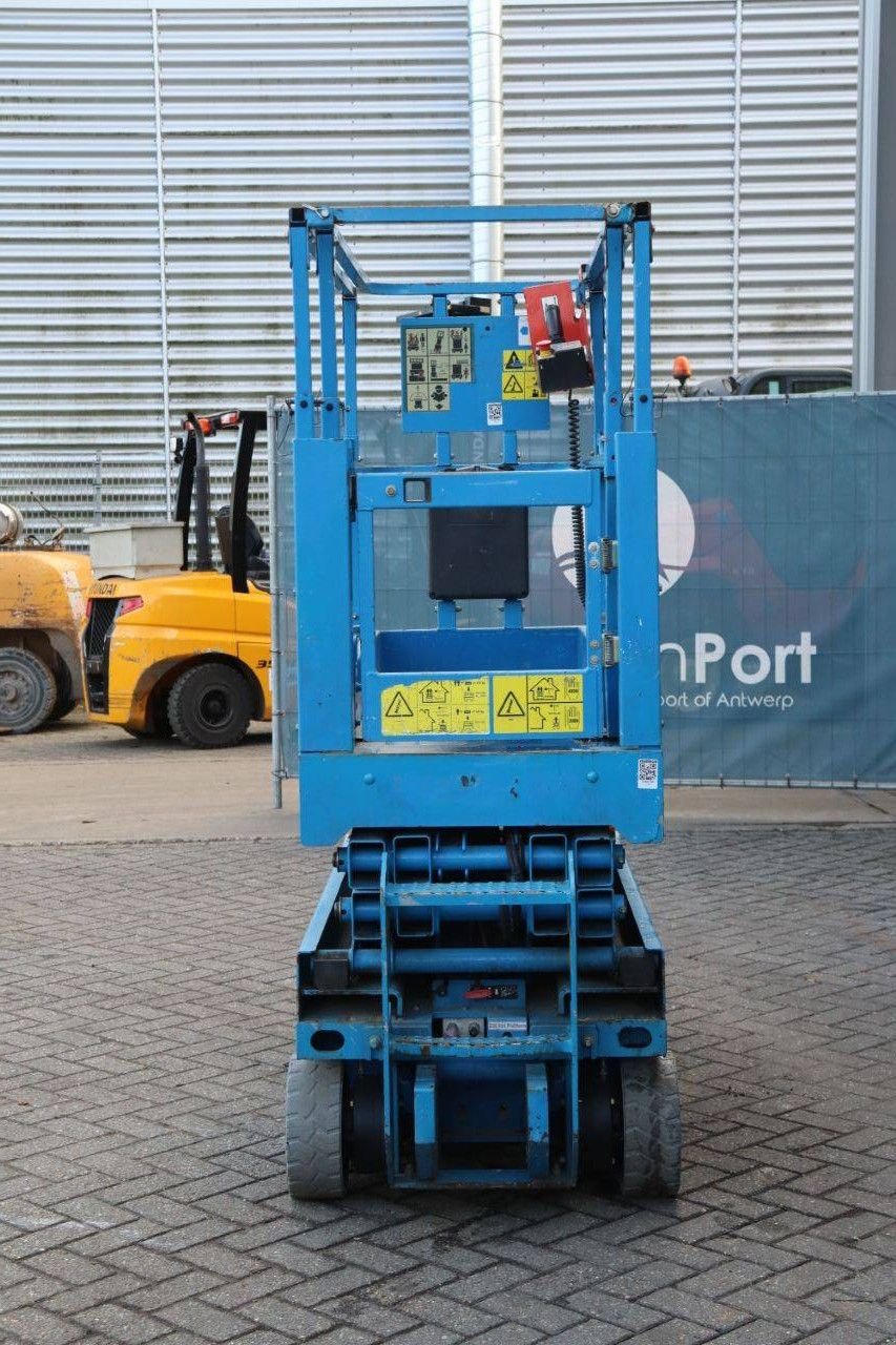 Teleskoparbeitsbühne типа Genie GS-1532, Gebrauchtmaschine в Antwerpen (Фотография 5)