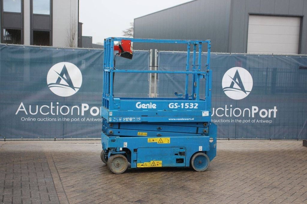 Teleskoparbeitsbühne del tipo Genie GS-1532, Gebrauchtmaschine en Antwerpen (Imagen 1)