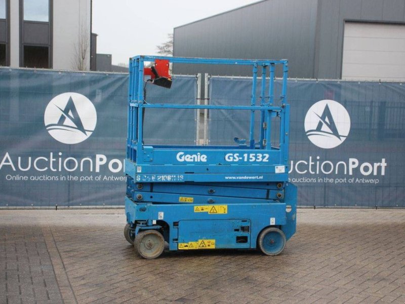 Teleskoparbeitsbühne del tipo Genie GS-1532, Gebrauchtmaschine en Antwerpen (Imagen 1)