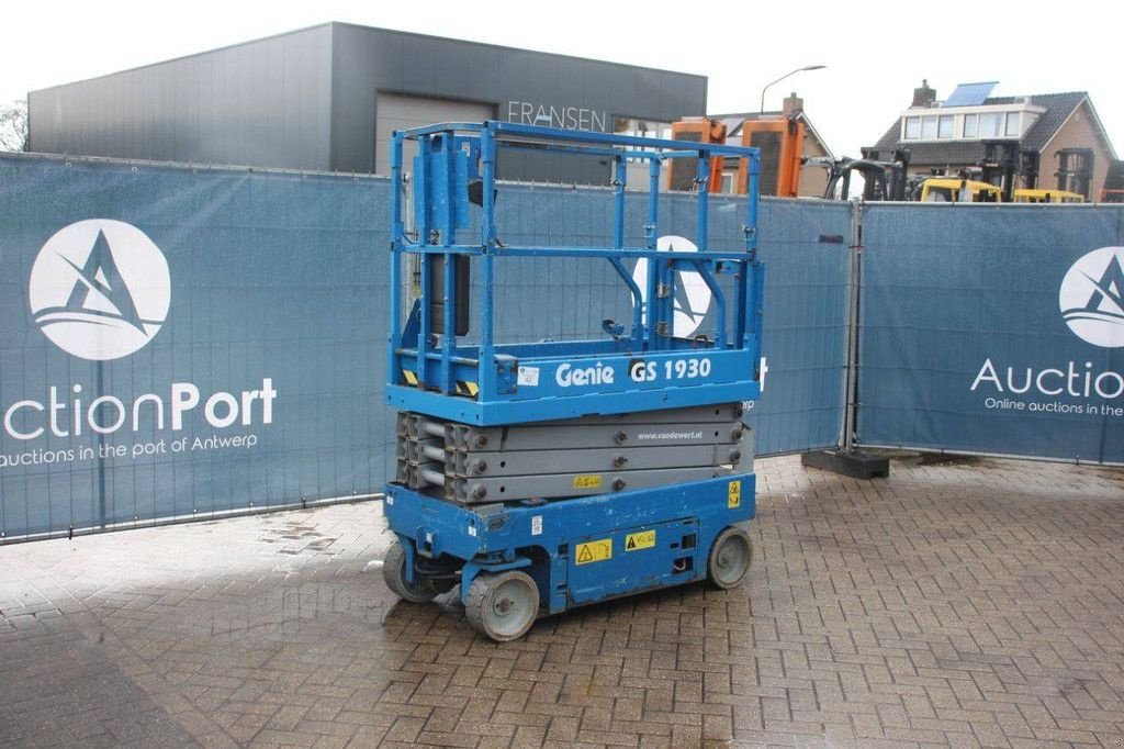 Teleskoparbeitsbühne van het type Genie GS 1930, Gebrauchtmaschine in Antwerpen (Foto 9)
