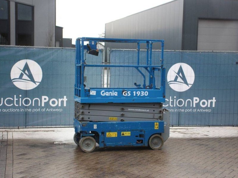 Teleskoparbeitsbühne del tipo Genie GS 1930, Gebrauchtmaschine en Antwerpen (Imagen 1)