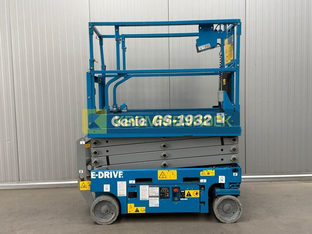 Teleskoparbeitsbühne от тип Genie GS 1932 E-drive, Gebrauchtmaschine в Apeldoorn (Снимка 9)
