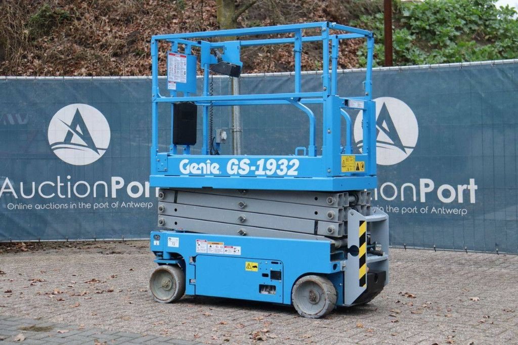 Teleskoparbeitsbühne typu Genie GS-1932, Gebrauchtmaschine v Antwerpen (Obrázek 3)