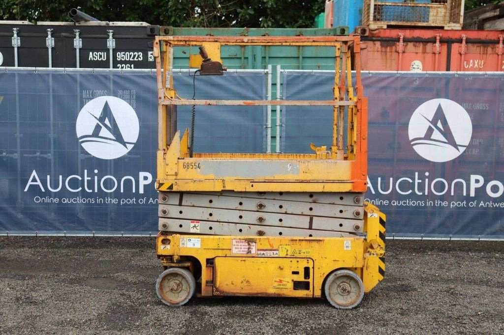 Teleskoparbeitsbühne tipa Genie GS-1932, Gebrauchtmaschine u Antwerpen (Slika 2)