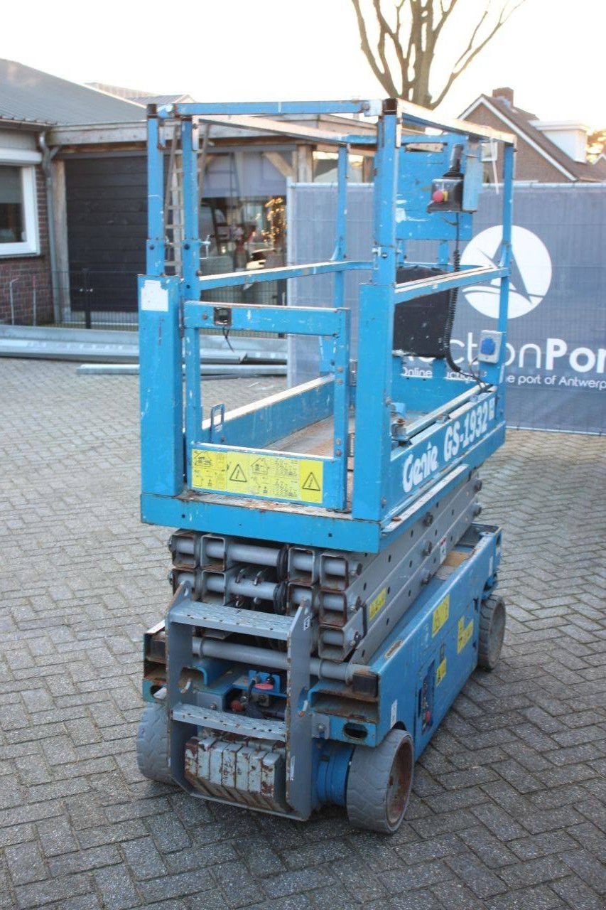 Teleskoparbeitsbühne του τύπου Genie GS-1932, Gebrauchtmaschine σε Antwerpen (Φωτογραφία 5)