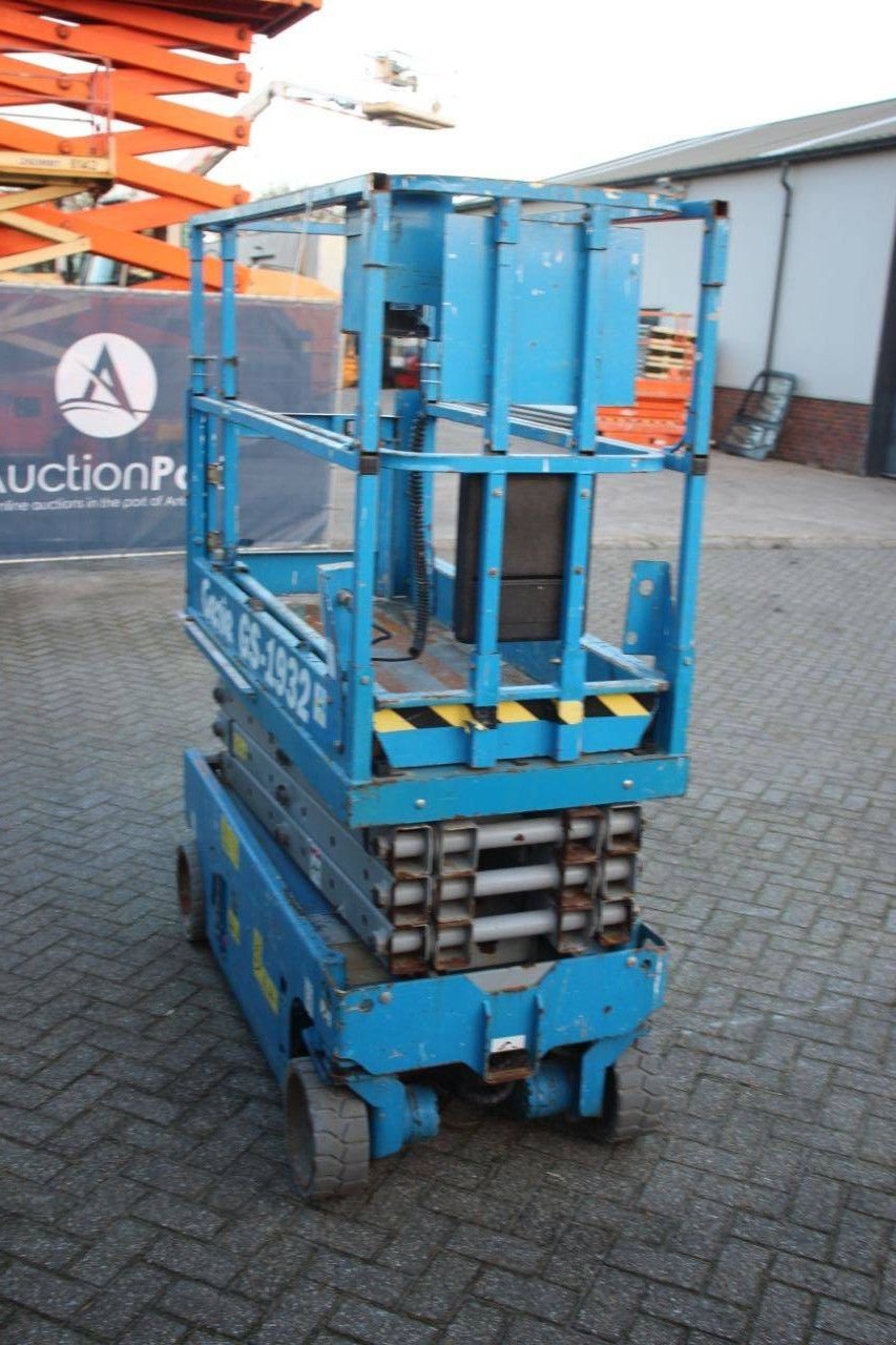 Teleskoparbeitsbühne του τύπου Genie GS-1932, Gebrauchtmaschine σε Antwerpen (Φωτογραφία 7)