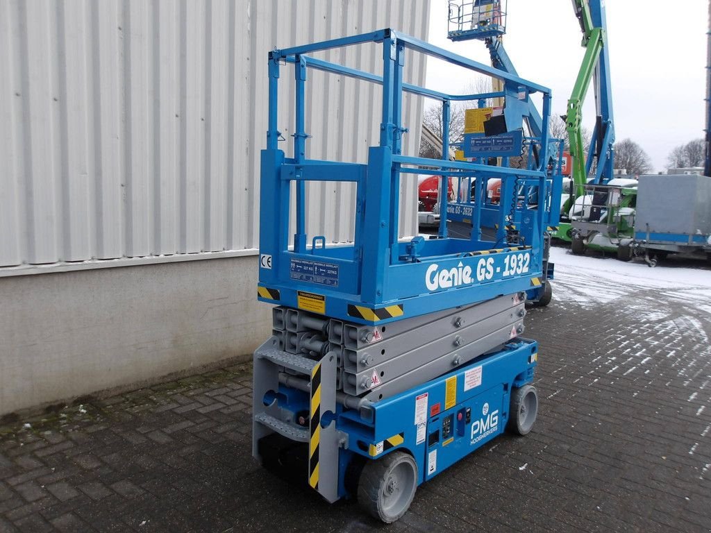 Teleskoparbeitsbühne del tipo Genie GS-1932, Gebrauchtmaschine In Antwerpen (Immagine 3)