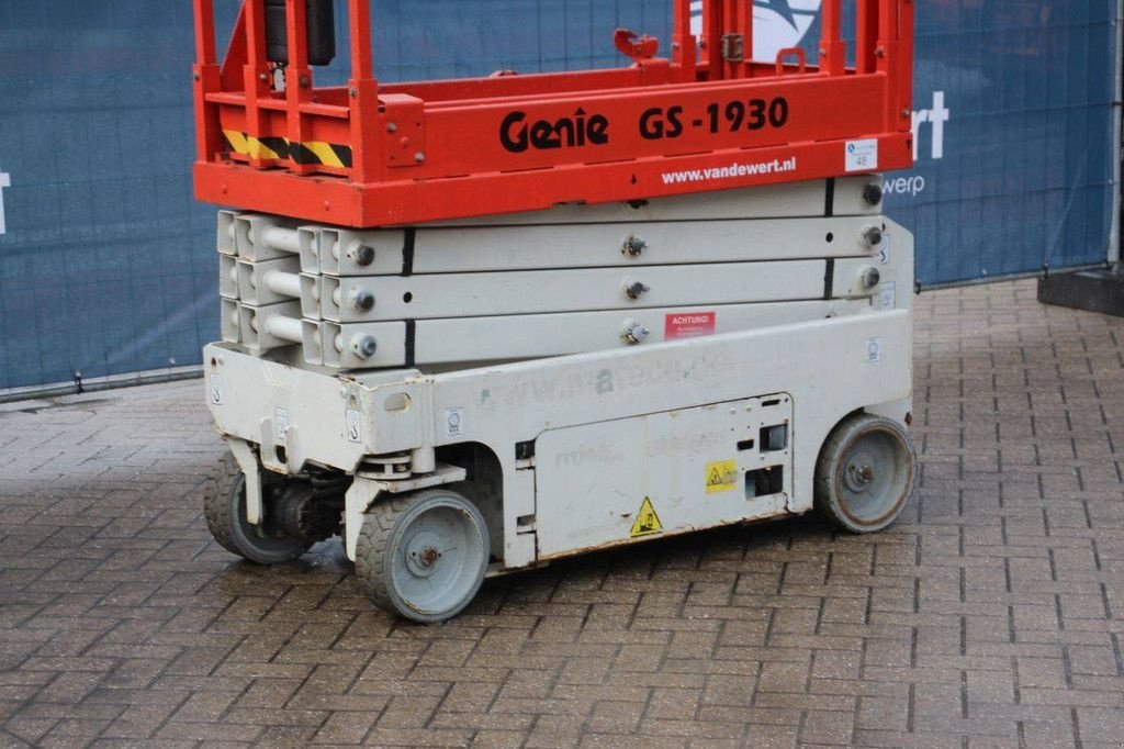 Teleskoparbeitsbühne van het type Genie GS-1932, Gebrauchtmaschine in Antwerpen (Foto 10)
