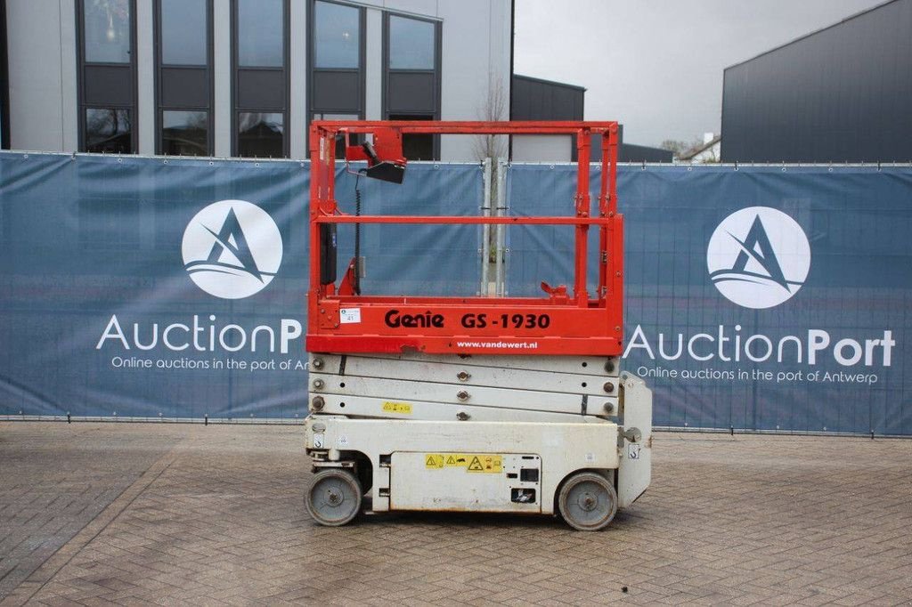 Teleskoparbeitsbühne van het type Genie GS-1932, Gebrauchtmaschine in Antwerpen (Foto 2)
