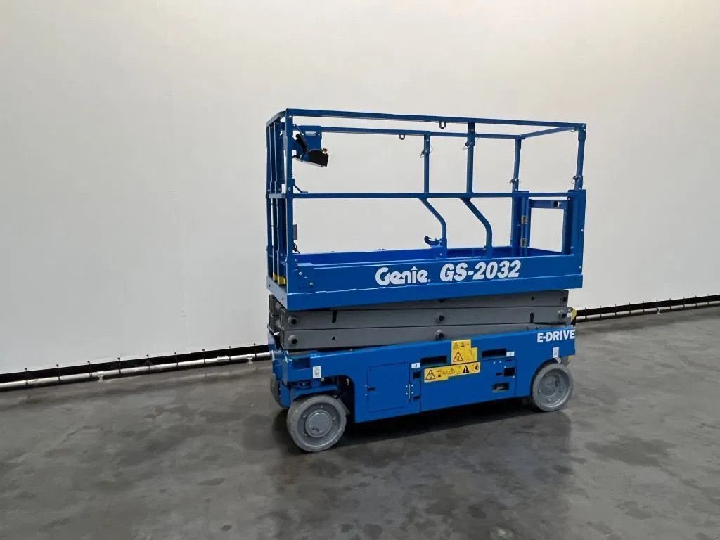 Teleskoparbeitsbühne типа Genie GS-2032 E-DRIVE ONGEBRUIKT, Neumaschine в Culemborg (Фотография 5)
