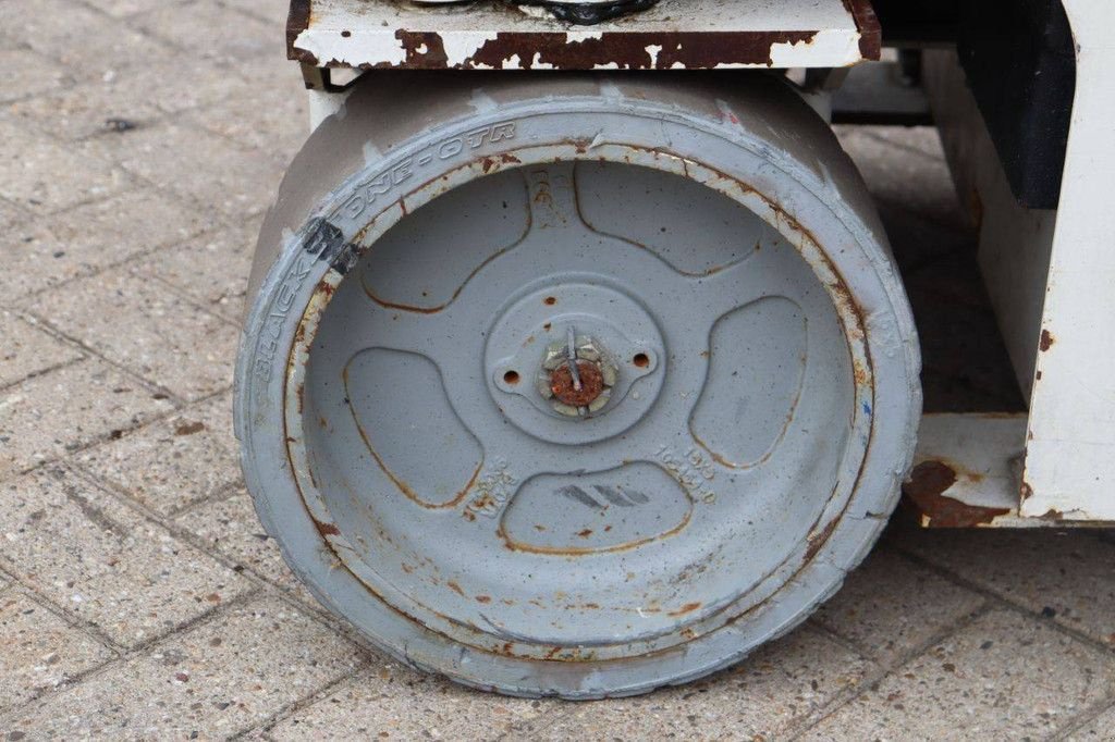 Teleskoparbeitsbühne des Typs Genie GS-2032, Gebrauchtmaschine in Antwerpen (Bild 11)