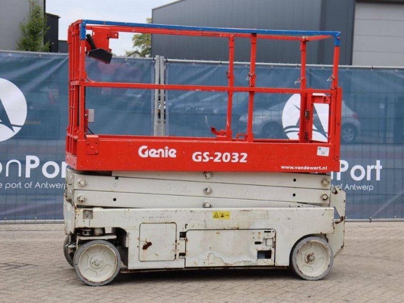 Teleskoparbeitsbühne типа Genie GS-2032, Gebrauchtmaschine в Antwerpen (Фотография 1)