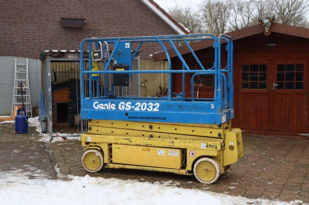 Teleskoparbeitsbühne του τύπου Genie GS-2032, Gebrauchtmaschine σε Antwerpen (Φωτογραφία 3)