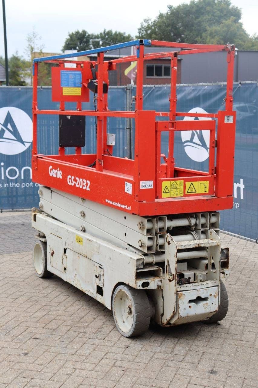 Teleskoparbeitsbühne del tipo Genie GS-2032, Gebrauchtmaschine en Antwerpen (Imagen 4)