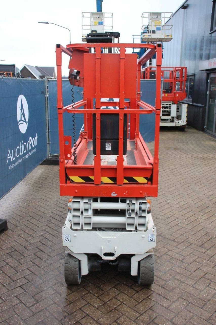 Teleskoparbeitsbühne del tipo Genie GS-2032, Gebrauchtmaschine en Antwerpen (Imagen 8)